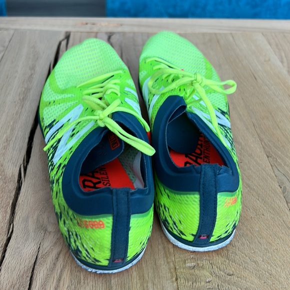 New Balance LD 5000 Track Shoes - Picture 3 of 5